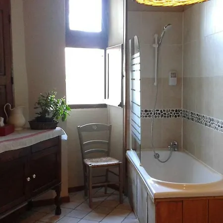 Bed & Breakfast Le Petit Hureau *