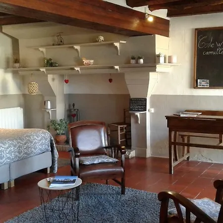 Le Petit Hureau Couette-café